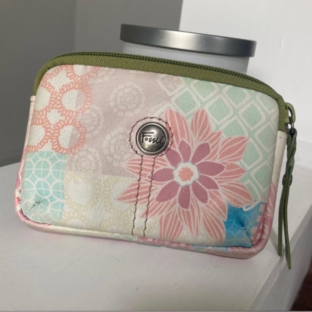 Fossil Pastel Floral Wallet